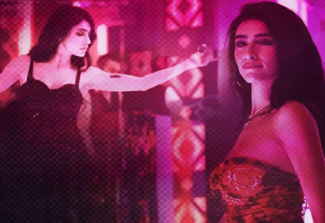 Her sahnesi &ccedil;ok konuşulmuştu... İnci Taneleri dizininin kaldırılması i&ccedil;in RT&Uuml;K'e bir şikayet daha...