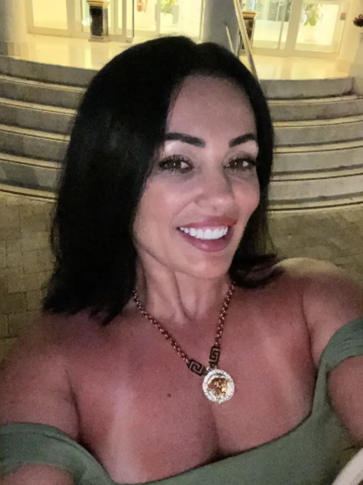 Eski sevgilisi 'Şimdiye kadar gördüğüm en kötüsü' demişti! Özel tasarım vajina ameliyatı yaptırdı... Kabusu yaşıyor  G2