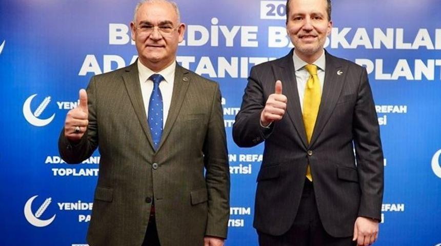 Dün CHP bugün YRP! Bir MHP'li belediye başkanından daha sürpriz karar... Mustafa Çay, Yeniden Refah Partisi'nden aday oldu