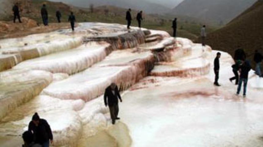 Burası Pamukkale değil