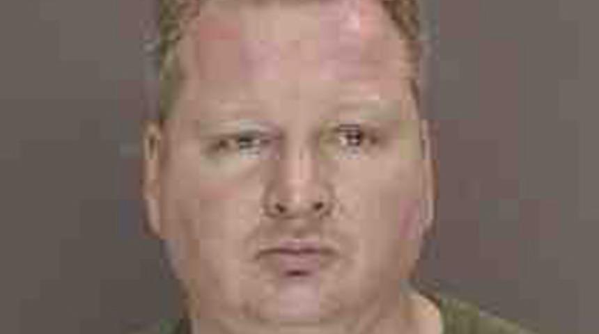 Baba-oğul sapıklar!