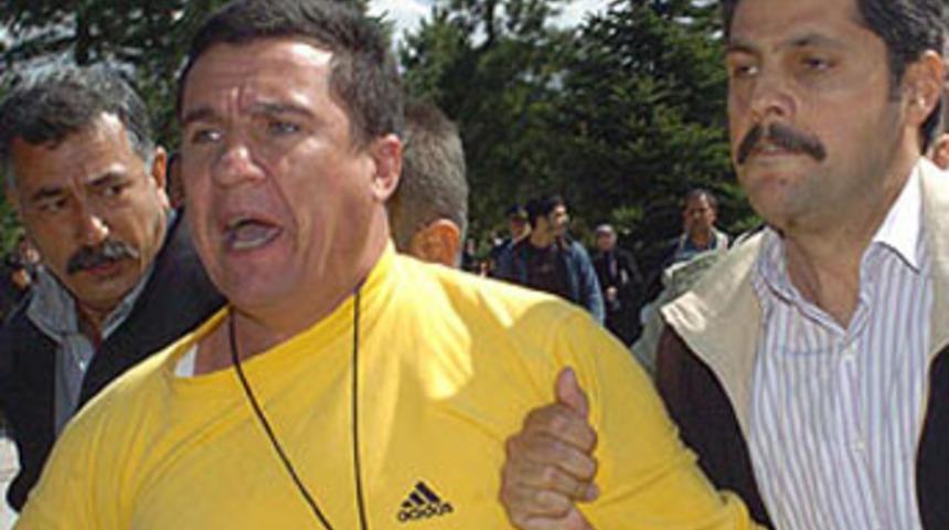 Yumruklu saldırgan konuştu