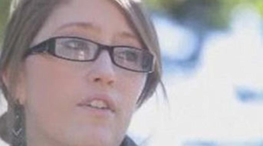 Bekaretlerini internetten satacaklar