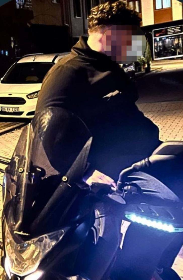 Kuaföre silahlı saldırı kamerada! Önce önünden defalarca geçti, sonra ise silahını çıkartıp ateş açtı G1