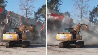 Yıktığı binanın altında kalmaktan son anda kurtuldu! Korkutan anlar kamerada