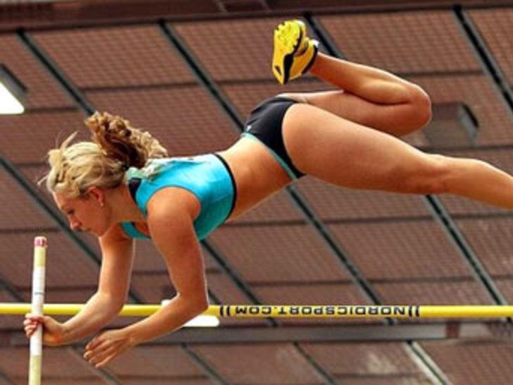 Pole Vault Pussy