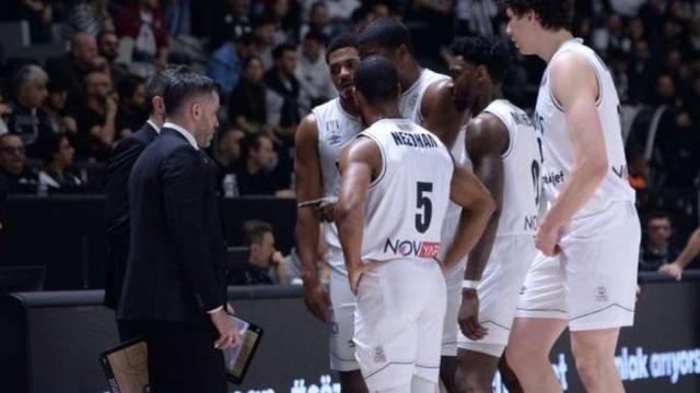 Bursaspor'dan Beşiktaş'a sert açıklama! ''Bu iğrençliği yapan kişi hakkında yasal işlem başlatılacaktır''