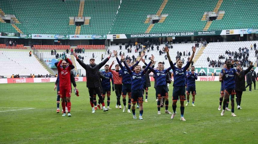 RAMS Başakşehir Konyaspor karşısında muhteşem bir geri dönüşe imza attı! 2-0 geriye düştükleri maçı kazandılar