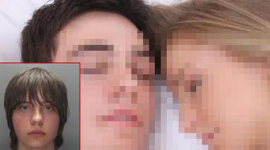 Annesini bir erkekle yatakta g&ouml;r&uuml;nce...