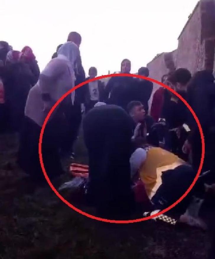 Tarihi surlarda ölümüne selfie! 1 haftada 2 kişi hastanelik oldu, manzara değişmedi G1