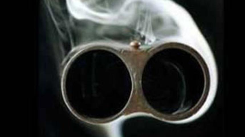 Ka&ccedil;ırdığı evli kadınla k&ouml;ye d&ouml;nmek isteyince