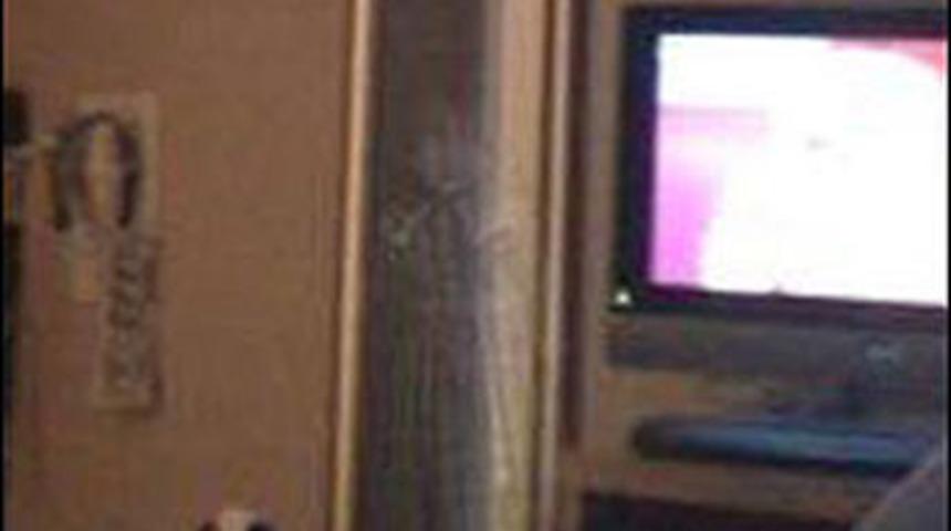 M&uuml;şterileri dehşete d&uuml;ş&uuml;ren g&ouml;r&uuml;nt&uuml;!