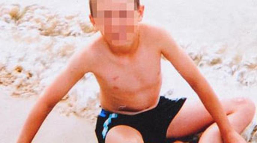 Yangında k&ouml;peklerini kurtardı,torununu unuttu