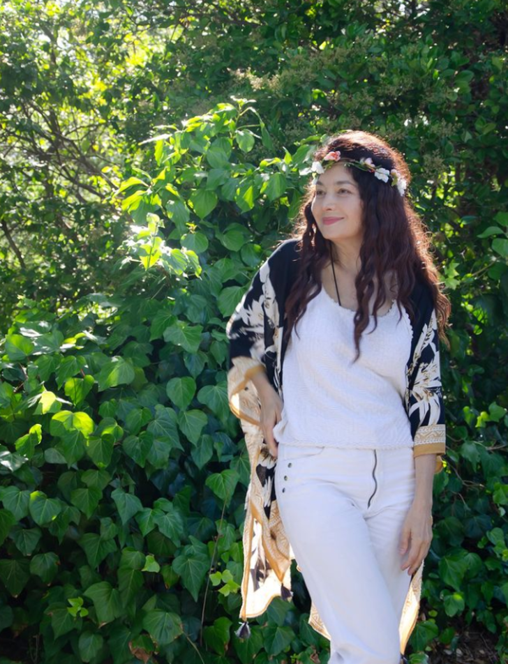 Görenler tanıyamıyor... Tokatçı'nın Emine'si Nazan Saatçi artık bambaşka bir hayat yaşıyor! Yurt dışına yerleşip... G3