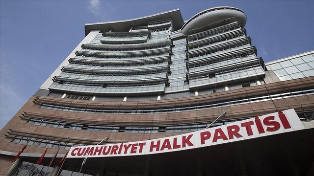 CHP'de Flaş Gelişme: İlçe Kongreleri İptal, YSK Yarın Toplanıyor!