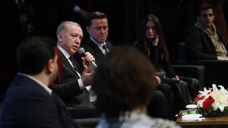 Cumhurbaşkanı Erdoğan gençlerle buluştu! Kendi roketimizi yetiştirdiğimiz astronotlarımızla uzaya göndereceğiz