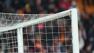 5 kez direğe takılan Galatasaray, maç sonu kale direklerini paylaştı! Bunları hemen sökelim