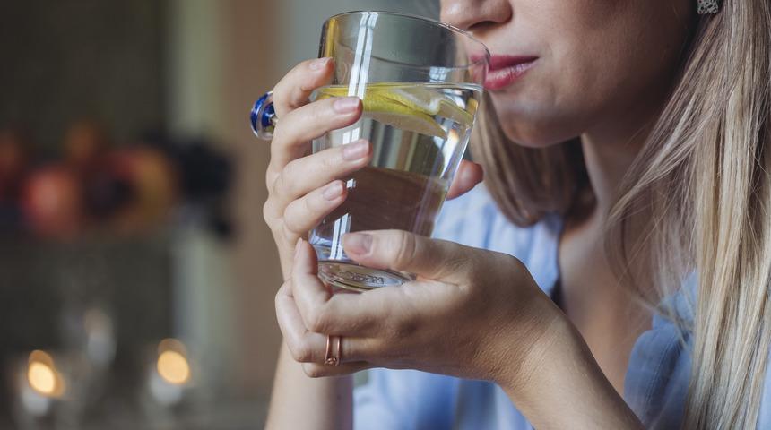 Neyi ne zaman i&ccedil;melisiniz? Limonlu su, maden suyu, T&uuml;rk kahvesi...