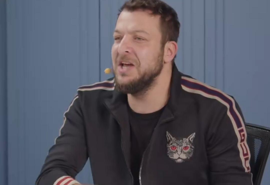 Batuhan Karadeniz'den Sumudica'ya canlı yayında olay s&ouml;zler! ''Ağır şaklaban, karakter yoksunu, tam bir şaklaban!''