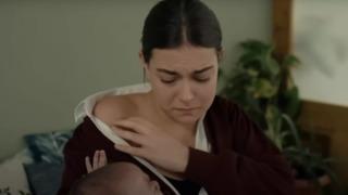 Kardeşini emzirme sahnesiyle uzun süre konuşulmuştu! Ömer'in Emine'si Çağla Naz Kargı performansıyla alkış topladı! 'Oynamamış yaşamış...'