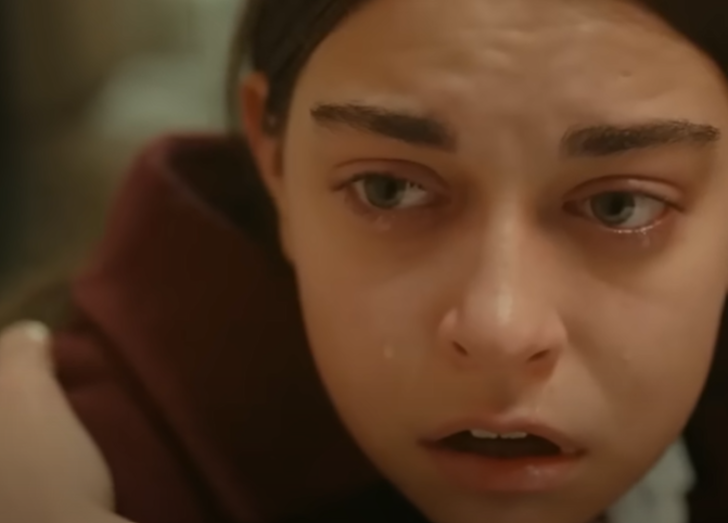 Kardeşini emzirme sahnesiyle uzun süre konuşulmuştu! Ömer'in Emine'si Çağla Naz Kargı performansıyla alkış topladı! 'Oynamamış yaşamış...' G1