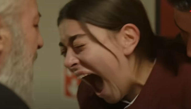 Kardeşini emzirme sahnesiyle uzun süre konuşulmuştu! Ömer'in Emine'si Çağla Naz Kargı performansıyla alkış topladı! 'Oynamamış yaşamış...' G3