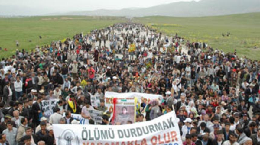 Demirtaş: "Kandil'e gitmeye hazırız"