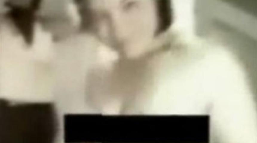 Aile b&uuml;t&ccedil;esine katkı: Striptiz