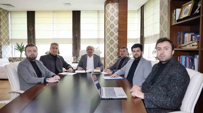 Körfez Belediyesi’nde zam sevinci: "Giydirilmiş en düşük maaş 37 bin TL oldu"