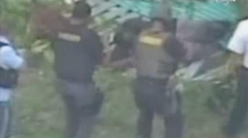 Katili k&ouml;pek b&ouml;yle yakaladı