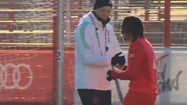 Galatasaray taraftarını üzen görüntü! Sacha Boey, Bayern Münih formasıyla ilk antrenmana çıktı