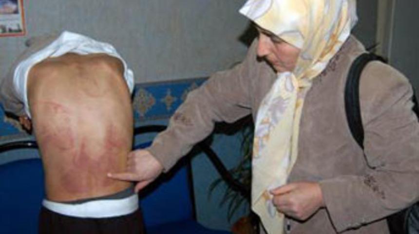 12 yaşındaki &ccedil;ocuğa komşudan işkence