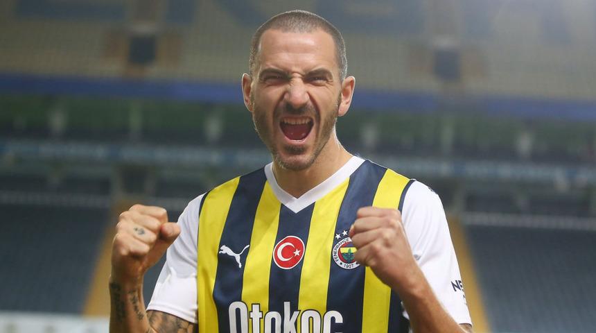 Futbolu bırakacağını açıklayan Fenerbahçeli oyuncu Bonucci'ye 2 talip birden!