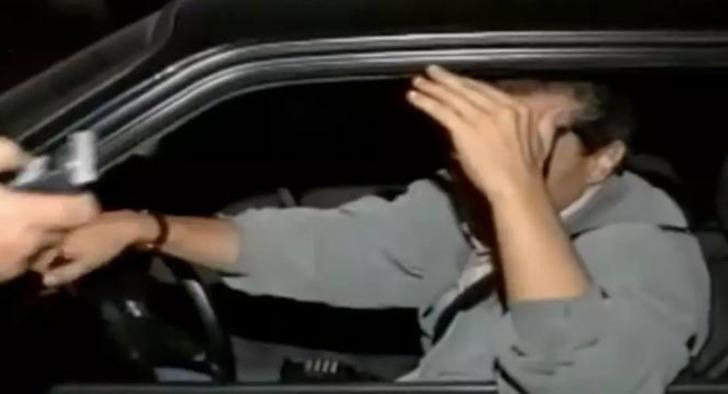 Abdullah Çatlı'nın yeni görüntüsü mü ortaya çıktı? 10 saniyelik video sosyal medyada olay oldu! Kazadan 3 yıl önce, trafik kontrolünde... Görüntüdeki o mu?  G1