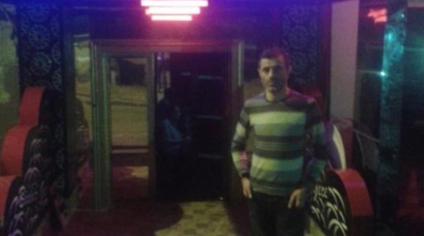 Sahte 15 Temmuz gazisinin maskesi düştü! Pavyon fotoğrafıyla gündemde olan Metin Kolca için açıklama geldi