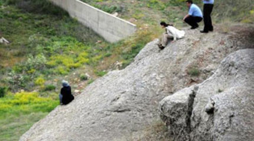 Aşkına karşılık bulamayınca...