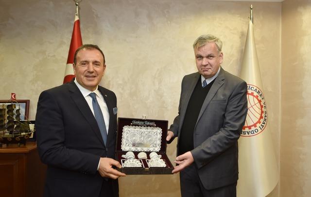Almanya'nın Ankara Büyükelçisi Schulz, TTSO'yu ziyaret etti