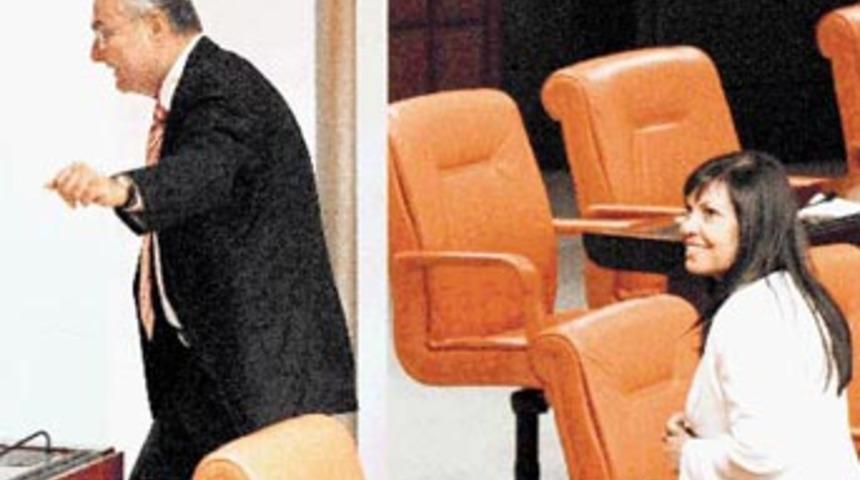 Onlar ama montaj var