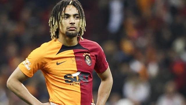 Sacha Boey'in ardından Galatasaray'da bir ayrılık daha! Angelino İtalyan devine gitti