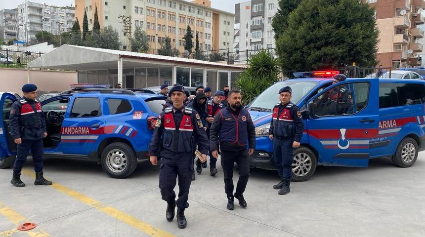 Aydın'da arazide cesedi bulunan kişinin öldürülmesine ilişkin bir zanlı tutuklandı