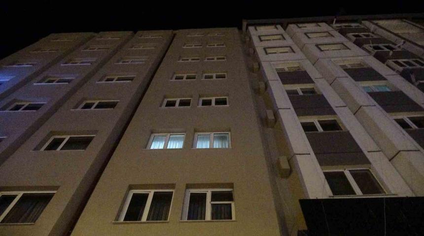 22 yaşındaki genç, otel odasında ölü bulundu