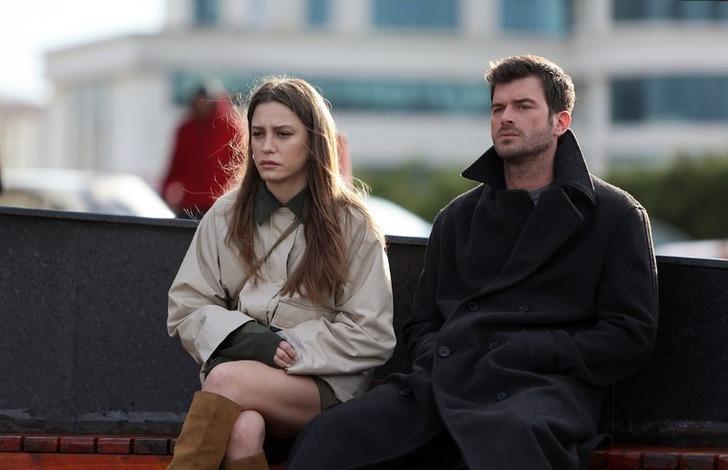 Aile'nin final bölümü sosyal medyada gündem oldu! Kıvanç Tatlıtuğ ve Serenay Sarıkaya'ya övgü yağdı  G2