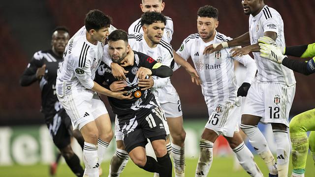 UEFA Konferans Ligi'nde oynanan Lugano maçında rakip ile birbirine girmişti! Beşiktaşlı Alex Oxlade-Chamberlain'e UEFA'dan men cezası