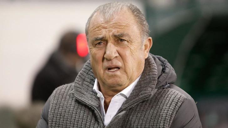 Alınan kötü sonuçlar sonrası Yunanistan'da Fatih Terim'e demediklerini bırakmadılar! "Onu bir ayda tanıdık, kendini kaybetti..." G2