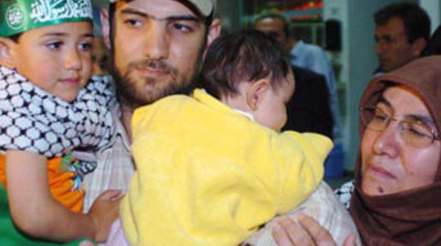 "Yaralıları suya attılar"