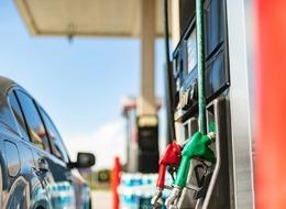 Zamları hesaba katmadan bile rekor! Bayramda 9,6 milyar liralık benzin ve motorin satışı: Tam 660 milyon litre 