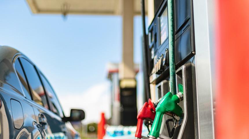 SON DAKİKA: ZAM kervanına BENZİN de katıldı! Akaryakıt fiyatları baş döndürüyor (31 Ocak 2024 Çarşamba güncel benzin motorin fiyatı)