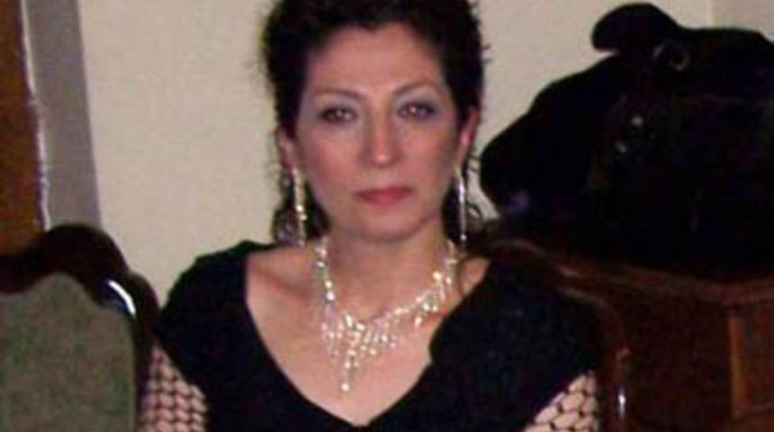 Otopsi kameramanı &ouml;l&uuml; bulundu