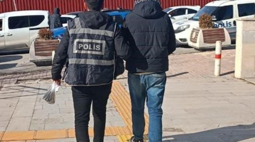 Elazığ’da kesinleşmiş hapis cezası bulunan 5 zanlı tutuklandı
