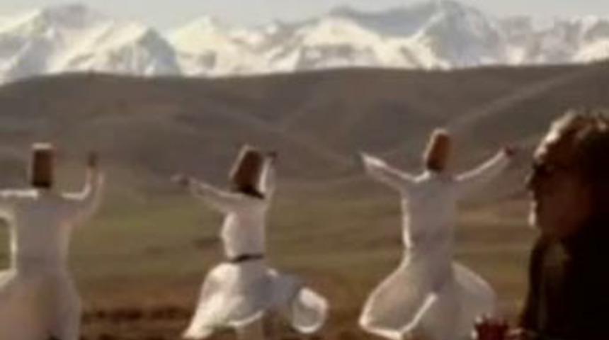 &lsquo;Mevlana&rsquo;lı reklama &ouml;fke